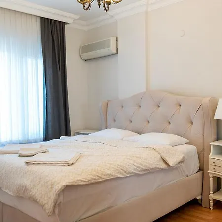 Villa Spacious With Sea And Mountain View Kemer