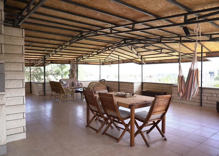 Spacious With Sea And Mountain View Kemer