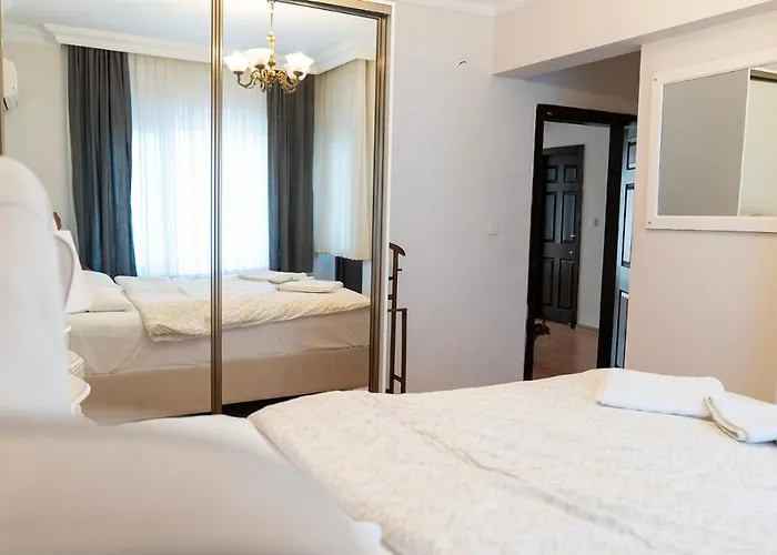 Spacious With Sea And Mountain View Villa