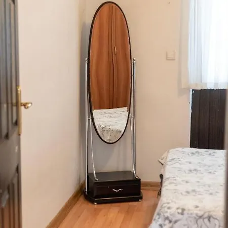 Villa Spacious With Sea And Mountain View