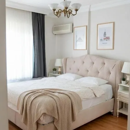Villa Spacious With Sea And Mountain View *