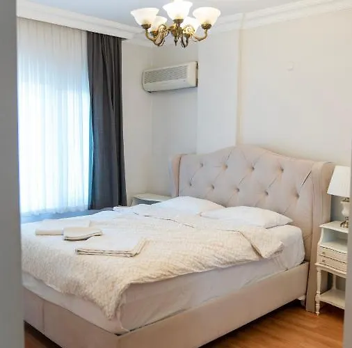 Spacious With Sea And Mountain View Кемер
